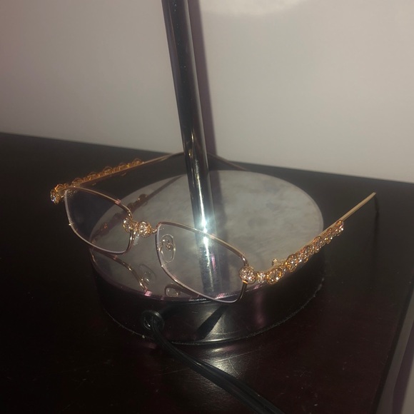 Fashion glasses ( not prescribed ) - Picture 1 of 1